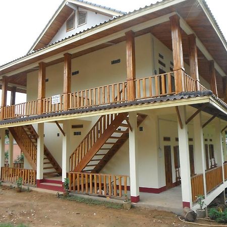 Vongmany Guesthouse Nong Khiaw Ngoại thất bức ảnh